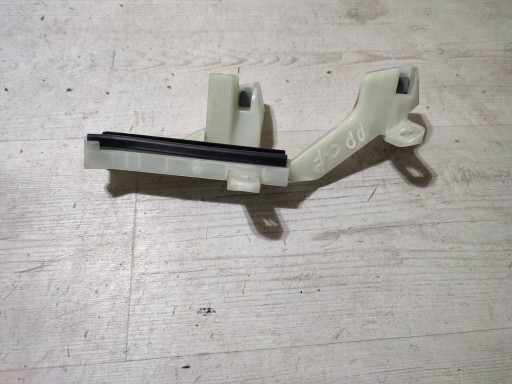 Opel Corsa F 2022 front side right moulding windows door przednich