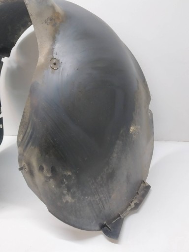 mudguard right front VW Volkswagen Touran and (2003-2010)