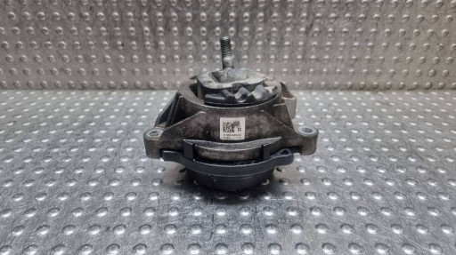 holder engine mount right 6868489 BMW X3 F25 X4 F26