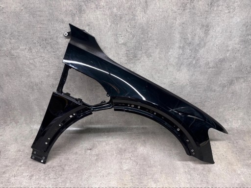 Правое переднее крыло audi e-tron 4ke 2018-