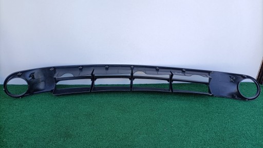 KIA CARENS 99-04 ROK grid of a bumper central 0K2FA50040 KP14/1001