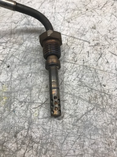 Sensor TEMPERATURY Gase VW AUDI 03G906088BA