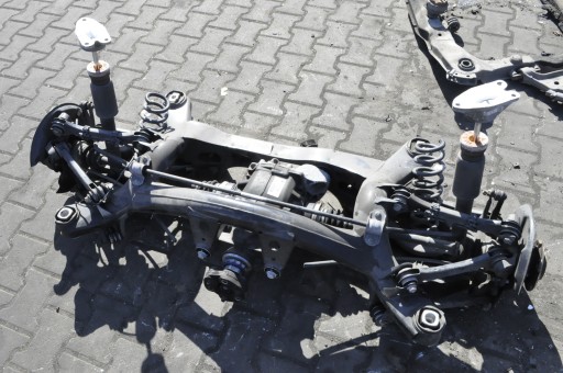 7599472 2.65 - F21 f22 2.0d 190км задняя балка подвески