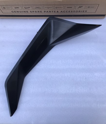 1B008122 - Aprilia SR Compact 125 GT 200 оставил заполнение туннеля, шаг через НОВОЕ