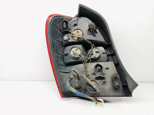 light right rear part MAZDA 323F DiTD V182 02r