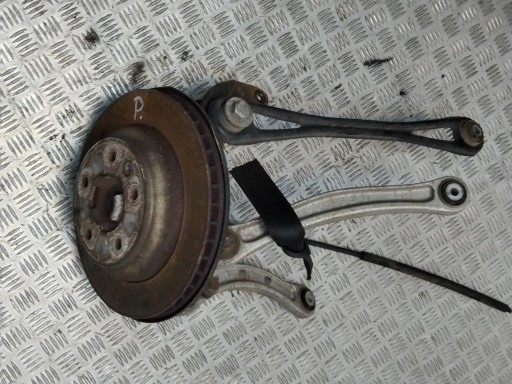 AUDI Q7 задній правий кросовер