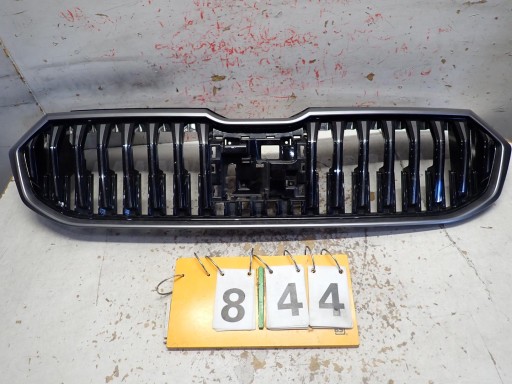 grille SKODA SUPERB IV 2023- 3P0853653A