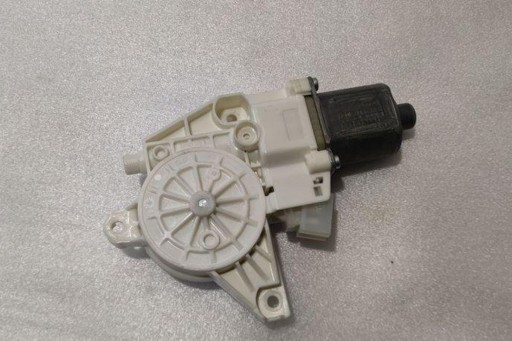 A2229060601 - Электродвигатель стеклоподъемника передней левой двери mercedes-benz s (w222, v222, x222)