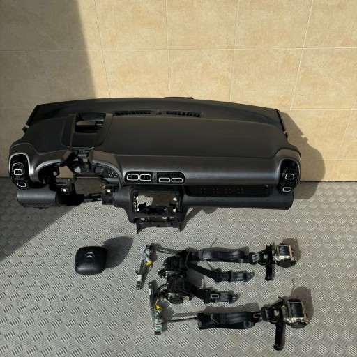 dashboard complete airbag console tension belts cockpit CITROEN C3 AIRCROSS
