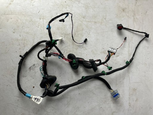 bundle door right rear part TESLA MODEL S 1004426-00