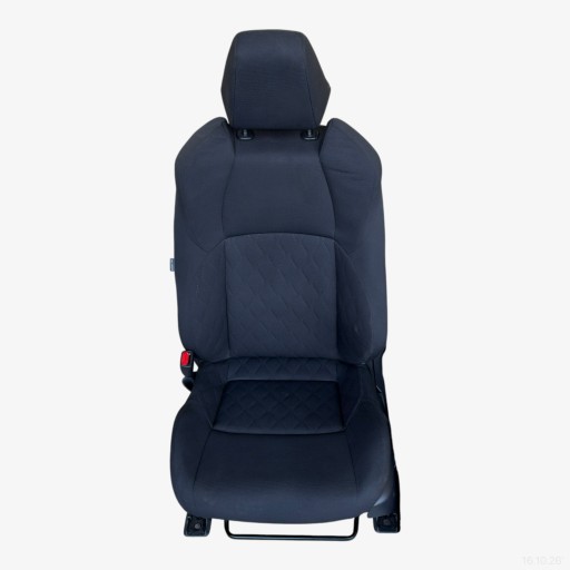 sitze KOMPLET TOYOTA COROLLA CROSS 2025 jahr