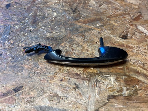 BMW G30 G31 G32 ручка двери левая передняя KEYLESS 7443087