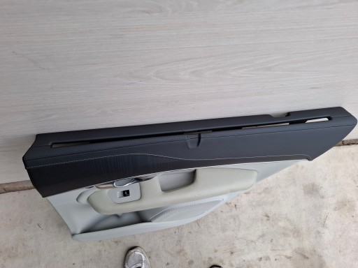 upholstery side door right rear part VOLVO XC90 II 31393116