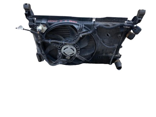 PUNTO EVO CORSA D ASTRA H 1.4 8V chladič ventilátor 13256567