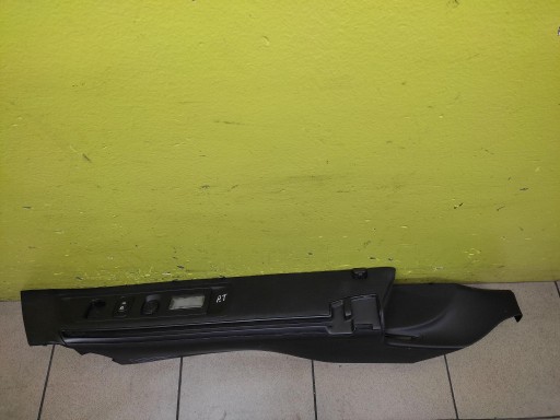 CITROEN C5 III KOMBI upholstery right rear part 9682033277