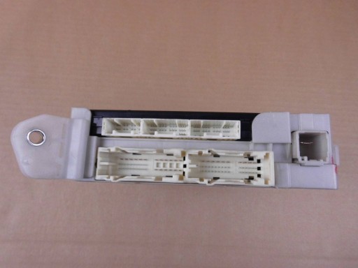Toyota GT86 Subaru BRZ module computer control unit komfortu 88281CA500