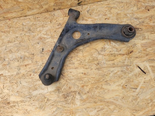 arm left TOYOTA AYGO II original