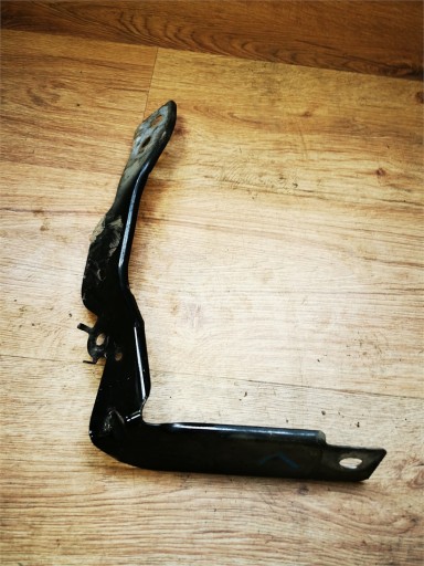 RENAULT CAPTUR И КРЕПЛЕНИЕ КРЫЛА ЛЕВОЕ