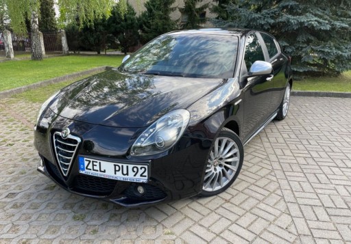 Alfa Romeo Giulietta Nuova II Hatchback 5d 1.4 TB 16v Mair 170KM 2010