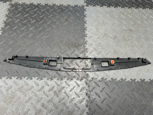 A2057400500 A2057401100 - MERCEDES W205 C-CLASS НАКЛАДКА НА КАПОТА ЗАДНЯЯ ПАНЕЛЬ ФОНАРЬ СЕДАН