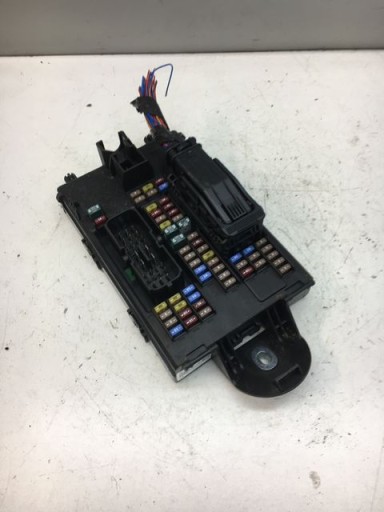 Блок предохранителей volvo xc90 ii 32142591