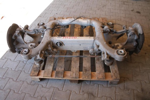 Балка задньої підвіски bmw f11 2.0d