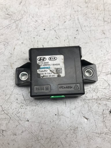 Sensor modul PRZECHYLU HYUNDAI I40 95775-3Z000