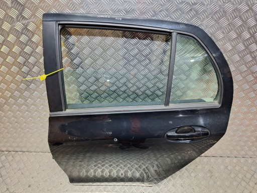 Tür heck hinten links TOYOTA YARIS II 06-11 komplet