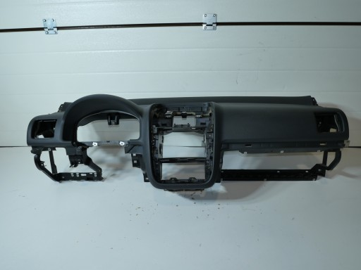 dashboard instrument panel console cockpit VW GOLF V 1K1858295