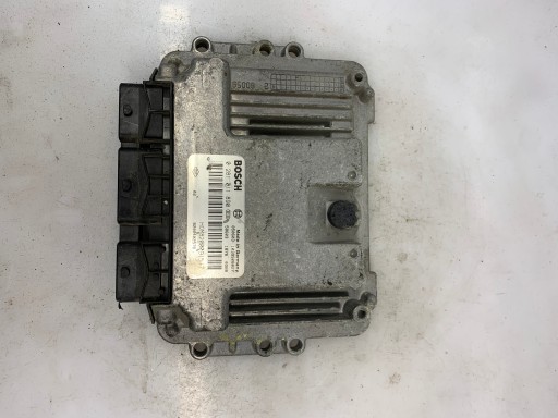 Комп'ютер двигуна renault 0281011890 8200091517