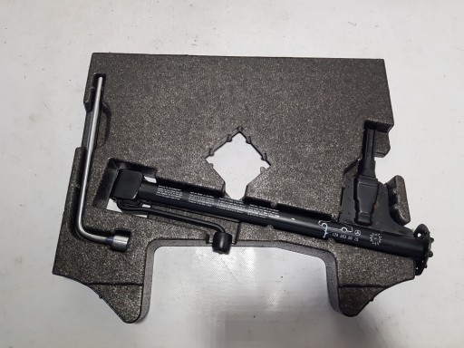 running board polystirene boot floor well MERCEDES SL R230 lift key