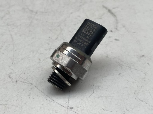 Sensor Druck oil Volkswagen Golf VII 05E906277A Original!