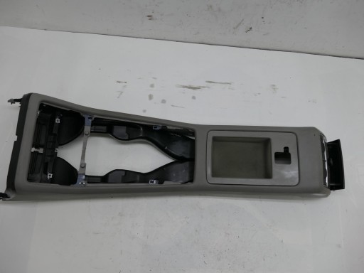 AUDI A8 D3 LIFT TUNEL mitte Aschenbecher heck