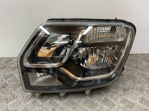 REFLEKTOR feu gauche DACIA DUSTER 1 et LIFT 13- 260608209R