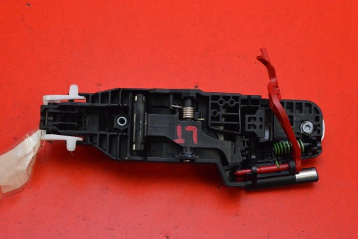 handle left rear part rear 040 TOYOTA COROLLA E21 sedan 18-25