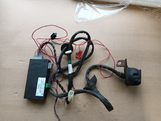 Установка модуля на крючок s-max galaxy mondeo mk4 am2j-19h378-ad завершена