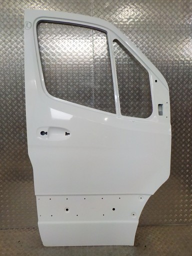 Sprinter 907 входная дверь правая передняя часть 18-20 голых