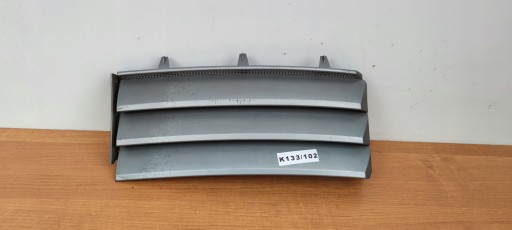 LAND ROVER RANGE VOUGE left grid of a fender intake