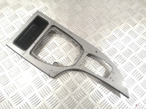 Облицовка туннельного декора BMW E60 E61 LCI Lift EU