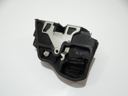 lock door right front BMW E61 EU 7167074 7 PIN (4647518)
