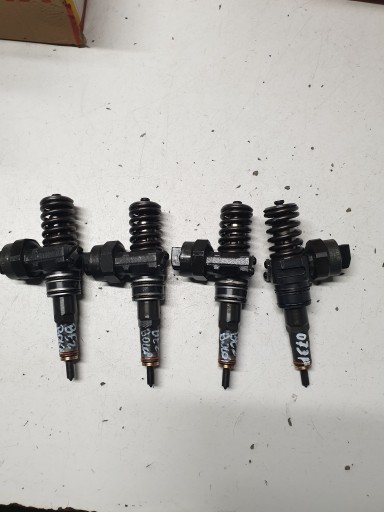 НАСОС БРИЗОК 038130073F VW SKODA AUDI 1.9 TDI