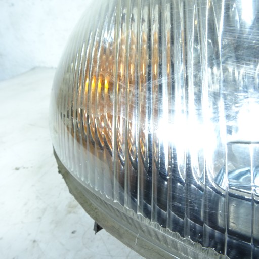 RENAULT CLIO II REFLEKTOR right MRN103-H032