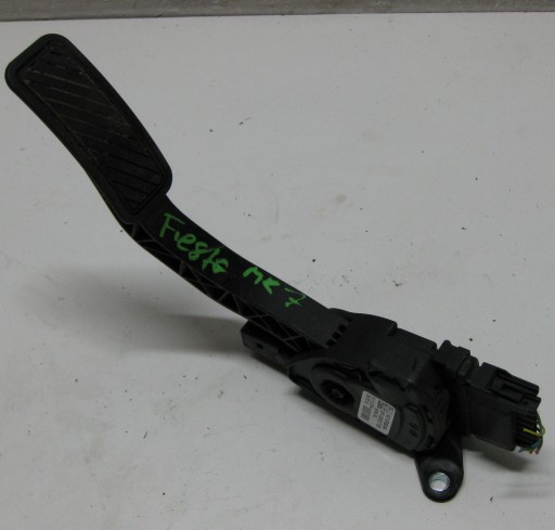 FORD FIESTA MK7 1.25 09R PEDAL potentiometer gas 8V21-9F836-AA
