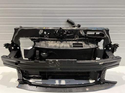 Передний радиатор Kia Stonic 1.2 бензин механика