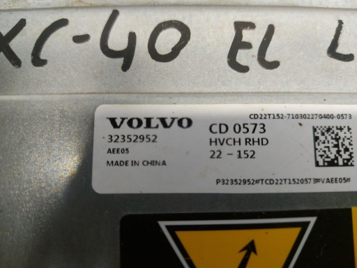 VOLVO XC40 LIFT FALOWNIK Centralina di tensione 32352952