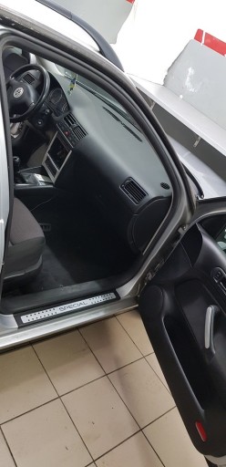 УПЛОТНИТЕЛЬ ДВЕРИ ПЕРЕДНИЙ ЗАДНИЙ VW GOLF 4 IV BORA