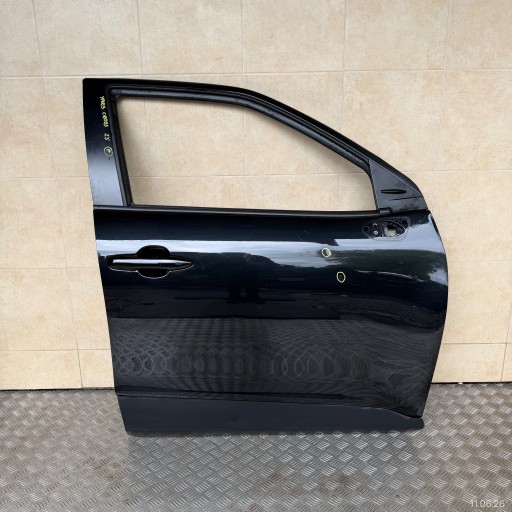 door front right TOYOTA YARIS CROSS 2023 ROK