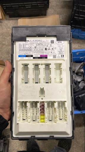 5A5D4A2, - Модуль комфорта bmw g20 g21 v10 bdc 5a5d4a2