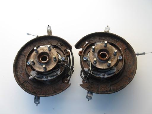 28313SC010 - Заднє кермо subaru impreza gh 2.0d