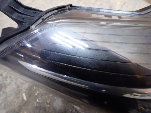 light right REFLEKTOR TOYOTA YARIS 3 III P13 LIFT 2017-2020R 811300DJ70